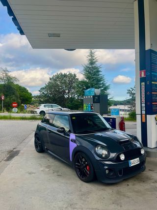 MINI Cooper S (JCW)