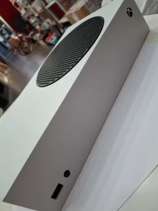 Xbox Series S 512GB + Mando Ed. Especial