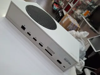 Xbox Series S 512GB + Mando Ed. Especial