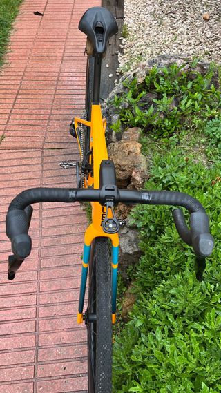 Bicicleta Gravel BMC Naranja