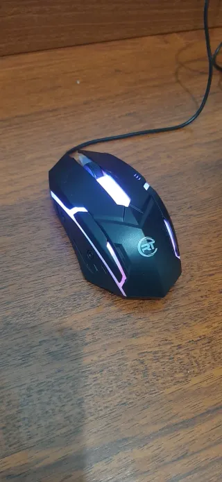 Teclado y Ratón Gaming RGB