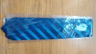 Corbata de seda azul y turquesa