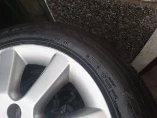 Toyota Corolla moderno - Rueda de repuesto