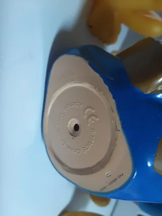 Figuras Disney con Marco Mickey de regalo