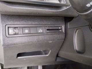 Peugeot 3008 1.5 BlueHDi 96kW (130CV) S&S Allure