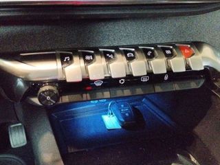 Peugeot 3008 1.5 BlueHDi 96kW (130CV) S&S Allure