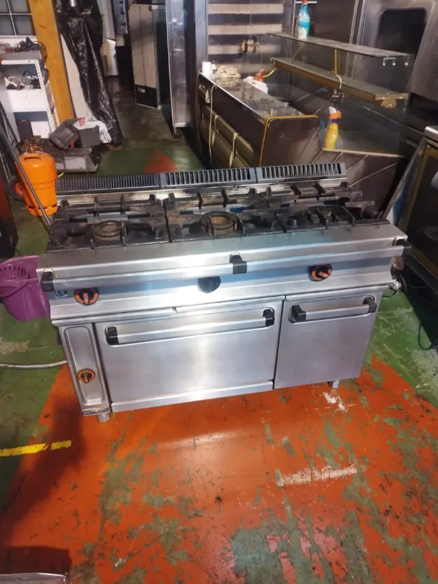 Cocina industrial 3 fogones