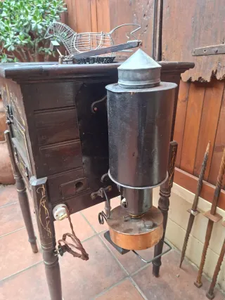 Antigua incubadora petroleo