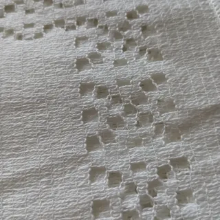 Mantel de hilo blanco para 12 servicios 150x230 cm