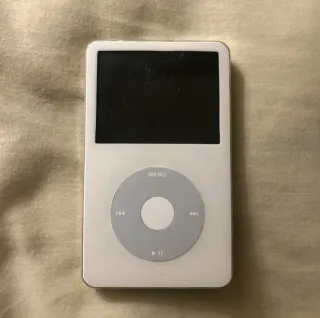 Apple iPod Classic 5ta Gen 30GB Blanco