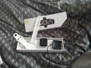 Reloj inteligente RT sin usar con caja