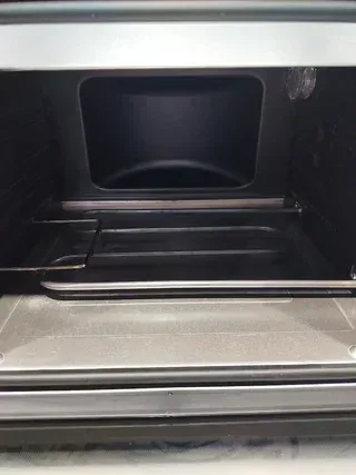 Horno Eléctrico DeLonghi Sfornatutto Midi 24L