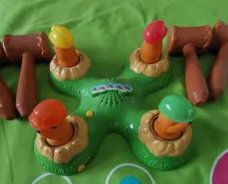 Juego Guaca-mole infantil con 4 martillos