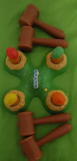 Juego Guaca-mole infantil con 4 martillos