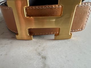 Cinturón exclusivo con hebilla intercambiable