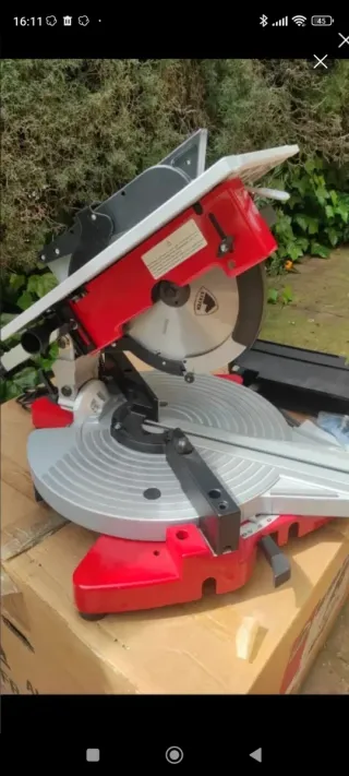 Ingletadora 1600w con mesa corredera