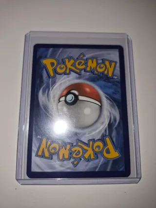 Carta Pokémon Nemona Entrenador