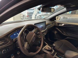 Ford Focus 2023 St Line X 125cv mhev