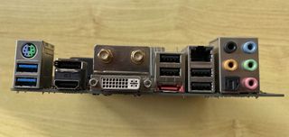 Placa Base Zotac H61ITX-A-E + Intel i3