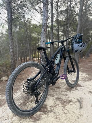 Bicicleta de montaña Trek Slash 8 Gen 6. Talla L