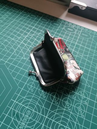 Monedero nuevo a estrenar