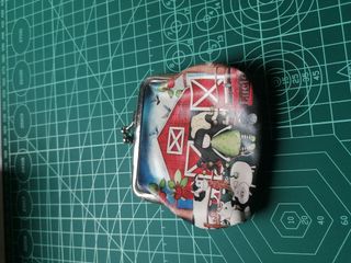 Monedero nuevo a estrenar