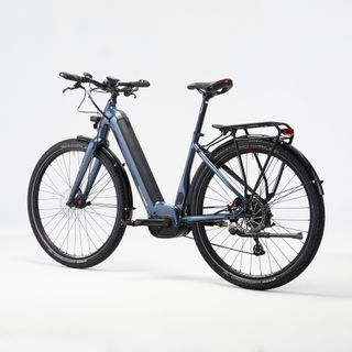 Bicicleta eléctrica Stilus E-Touring Motor Central Potente