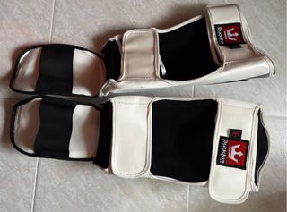 Protecciones espinilleras Buddha