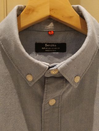 Camisa azul claro Bershka chico