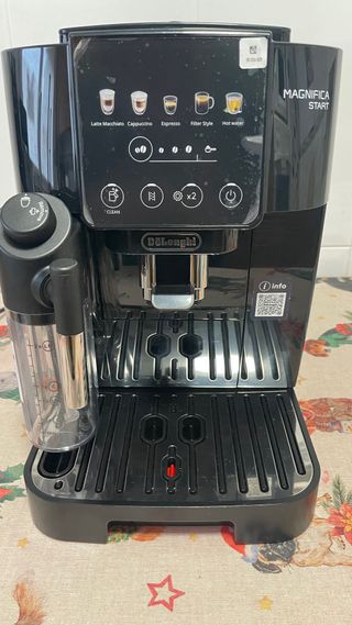 Cafetera DeLonghi Magnifica Start Latte