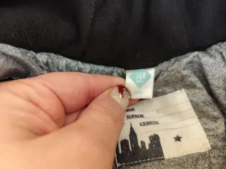 Chaquetón bebé gris con capucha