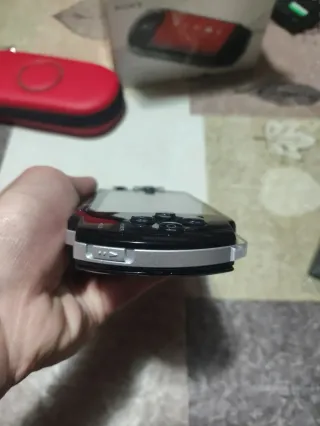 Lote PSP 3000 Piano Black + 14 Juegos