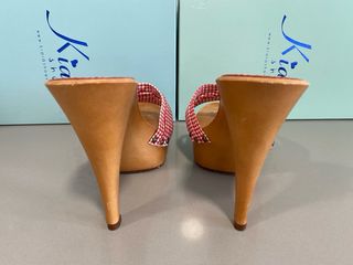 Zuecos Kiara Shoes Madera/Rojo Talla 37