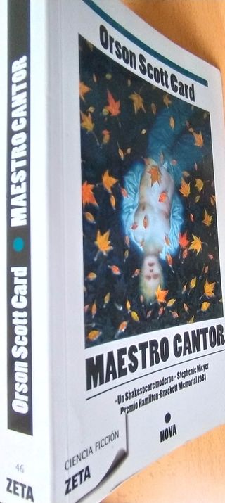 LOTE 7 LIBROS ACCION, FANTASIA Y CIENCIA FICCION