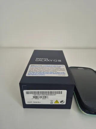 Samsung Galaxy S3 Negro/Azul Marino