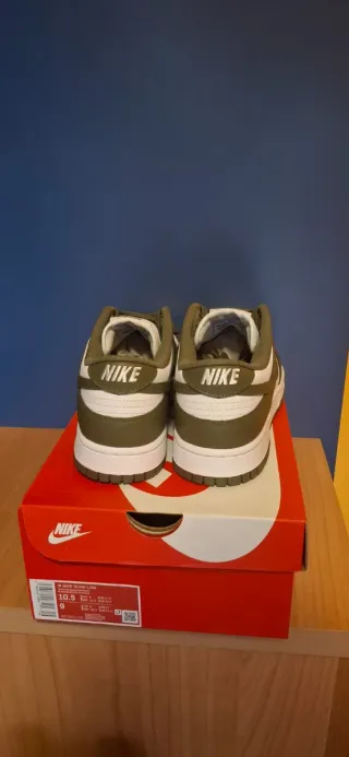 Nike Dunk Low Olive