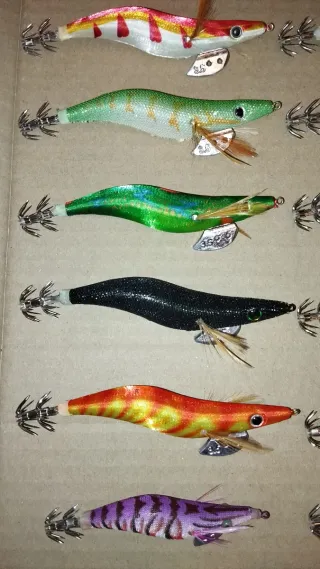 Jibioneras / Poteras de pesca / pajaritos.