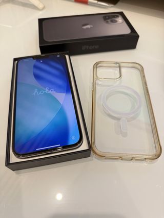 iPhone 13 Pro Max Negro + Funda Transparente