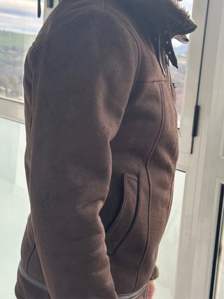 Cazadora de hombre marrón