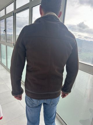 Cazadora de hombre marrón