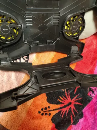 Soporte portátil Trust con ventiladores