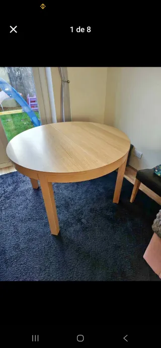 Mesa redonda de madera