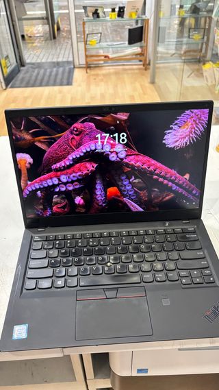 Lenovo Thinkpad X1 Carbon