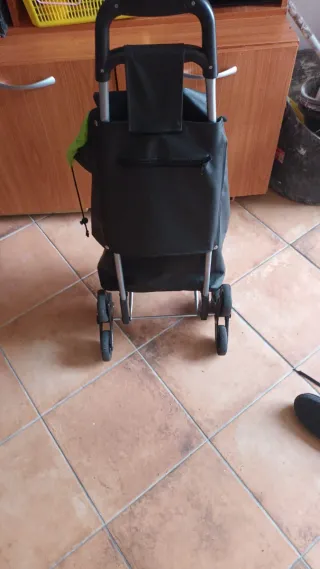 Carro de compra negro