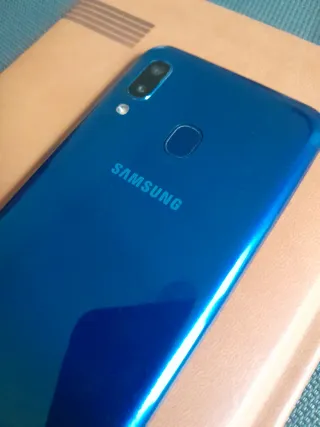 Samsung Galaxy A20e Azul 32GB