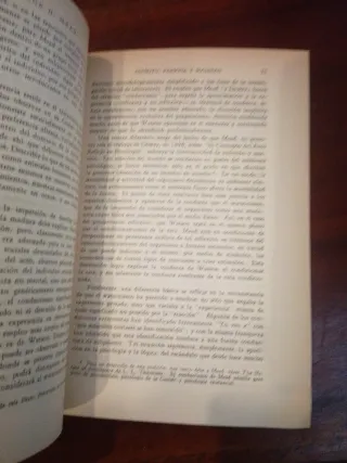 Espiritu, Persona y Sociedad Desde el Punto de ...