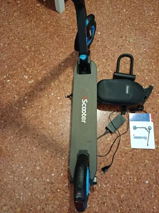 Patinete Eléctrico iScooter Azul