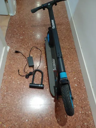 Patinete Eléctrico iScooter Azul