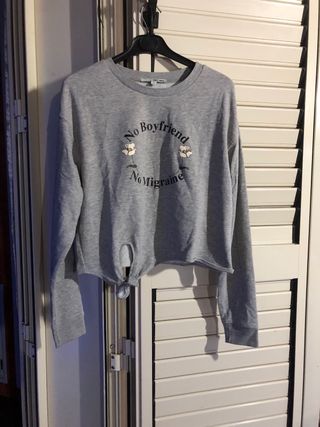 Felpa grigia con scritta No Boyfriend