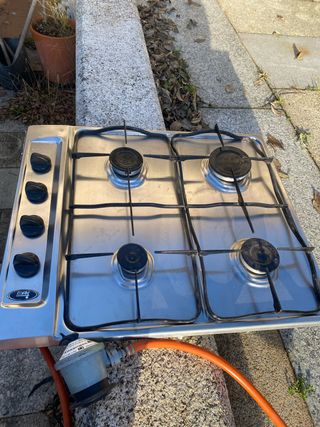 Cocina de gas 4 hornillos Teka